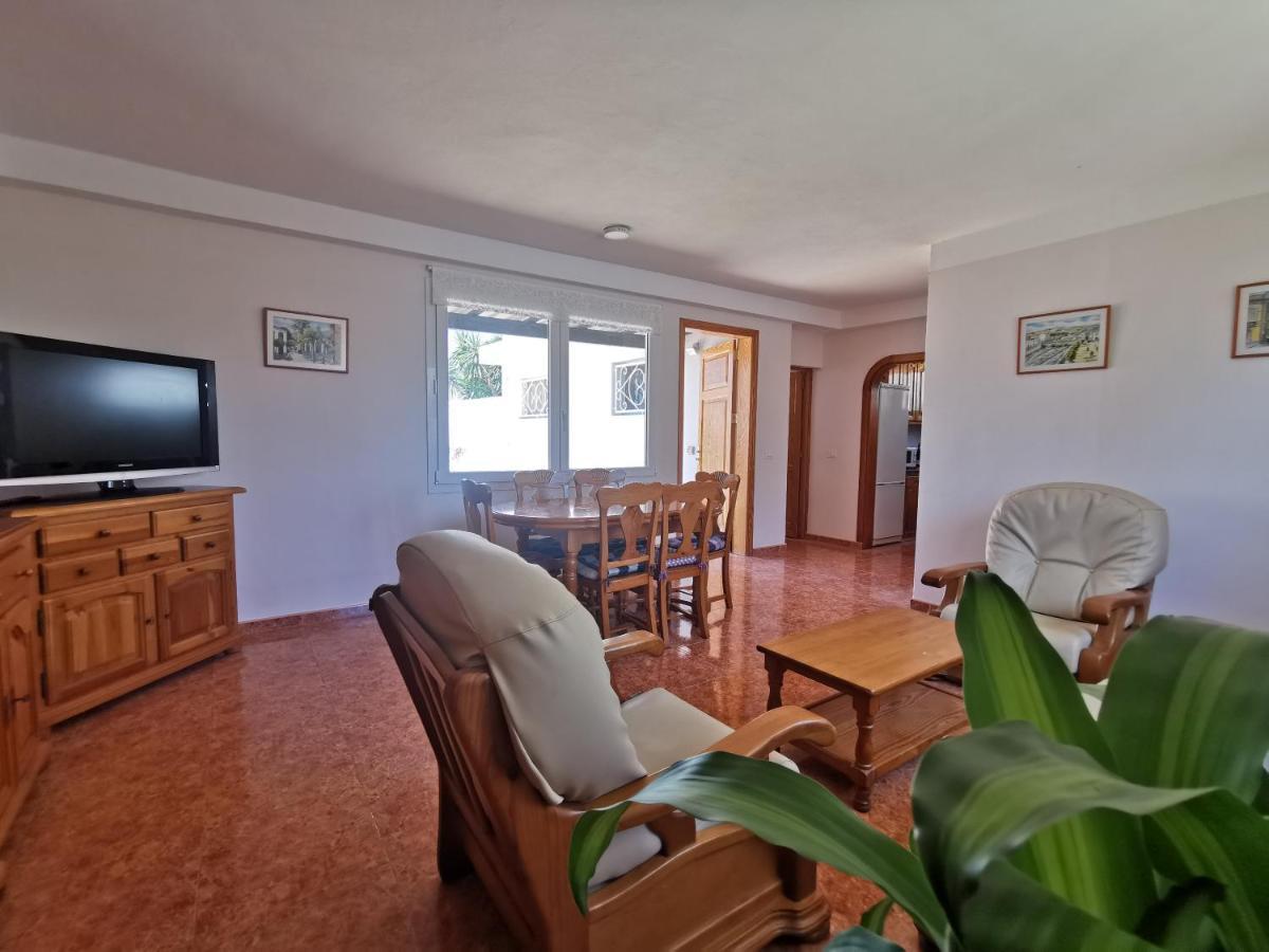 Martha'S Holiday Home Тельде Екстер'єр фото
