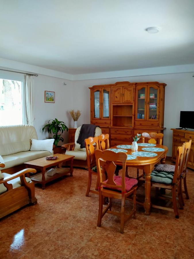 Martha'S Holiday Home Тельде Екстер'єр фото