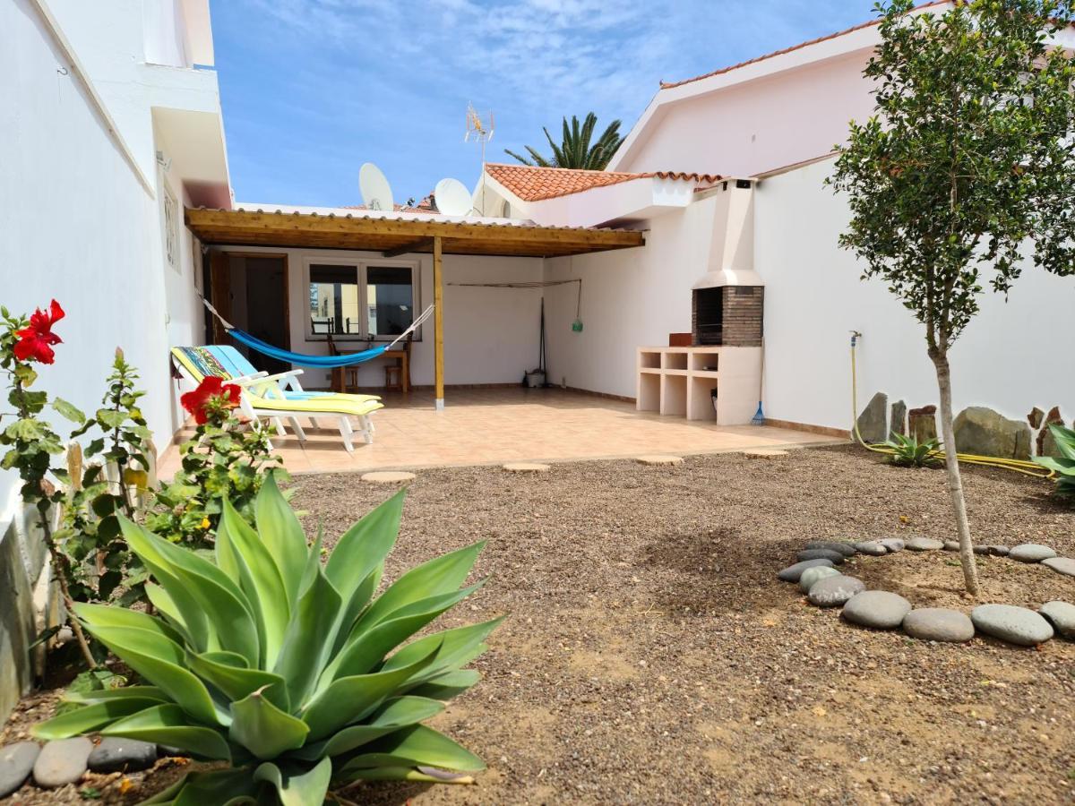 Martha'S Holiday Home Тельде Екстер'єр фото
